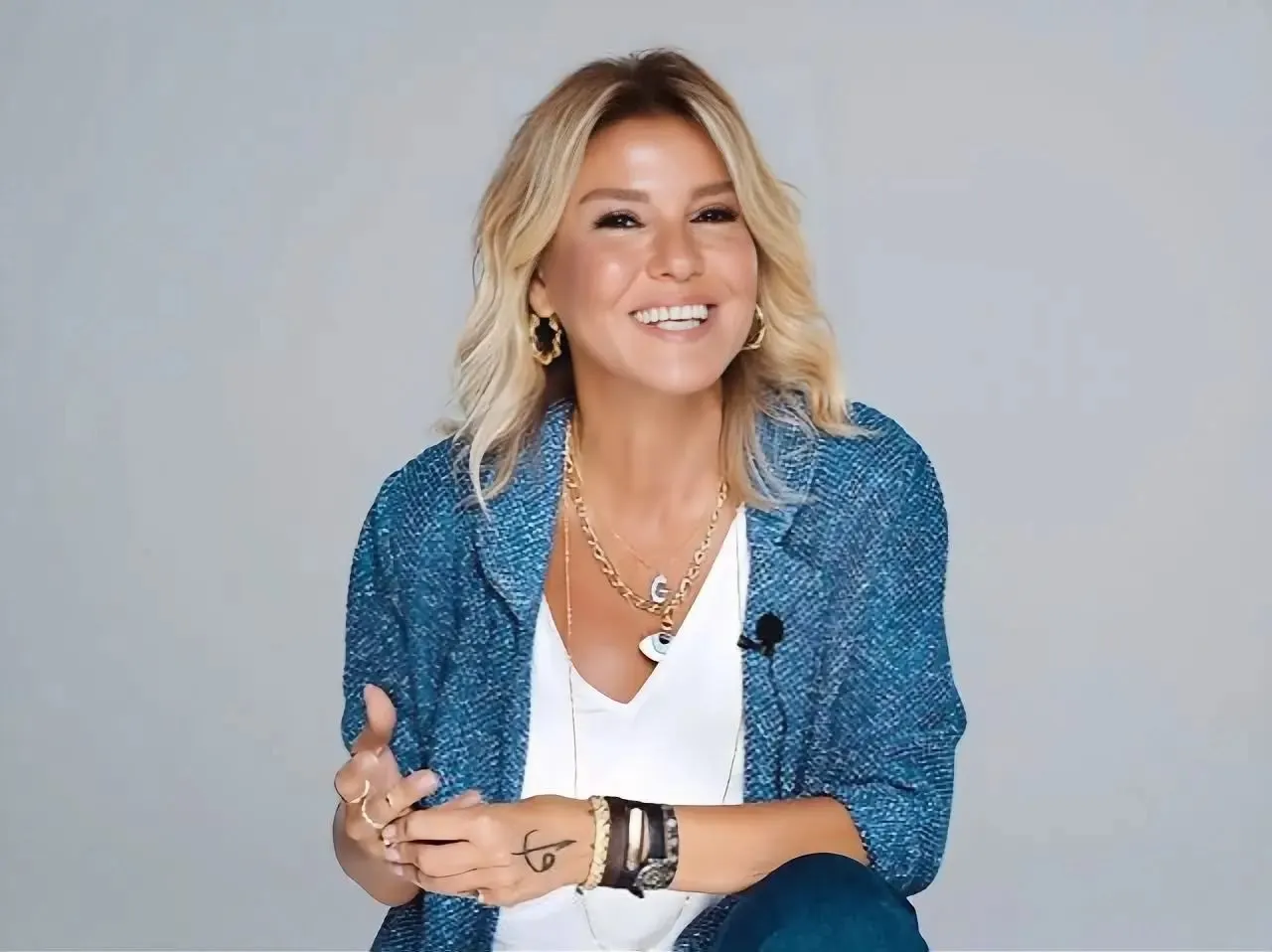 Gülben Ergen’den Sert Çıkış!