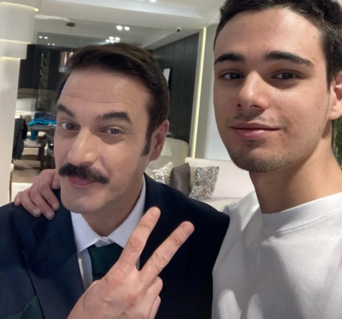 Ufuk Özkan Oğluyla Aynı Projede!