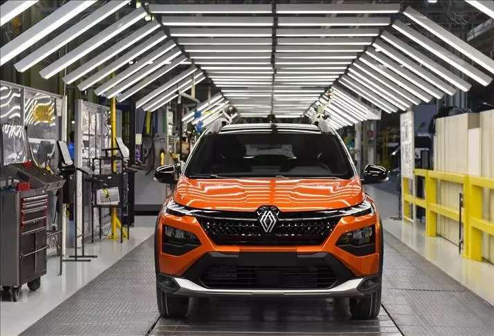 Renault’ta Büyük Kesinti: 2.400 Kişilik İşten Çıkarma Yolda