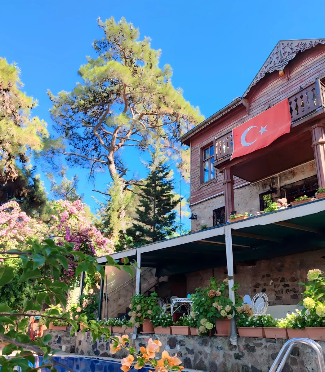 Büyükada’da Doğayla İç İçe Huzurun Adresi: Köşk Orman Butik Otel