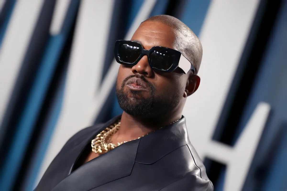 Kanye West’e İngiltere Engeli