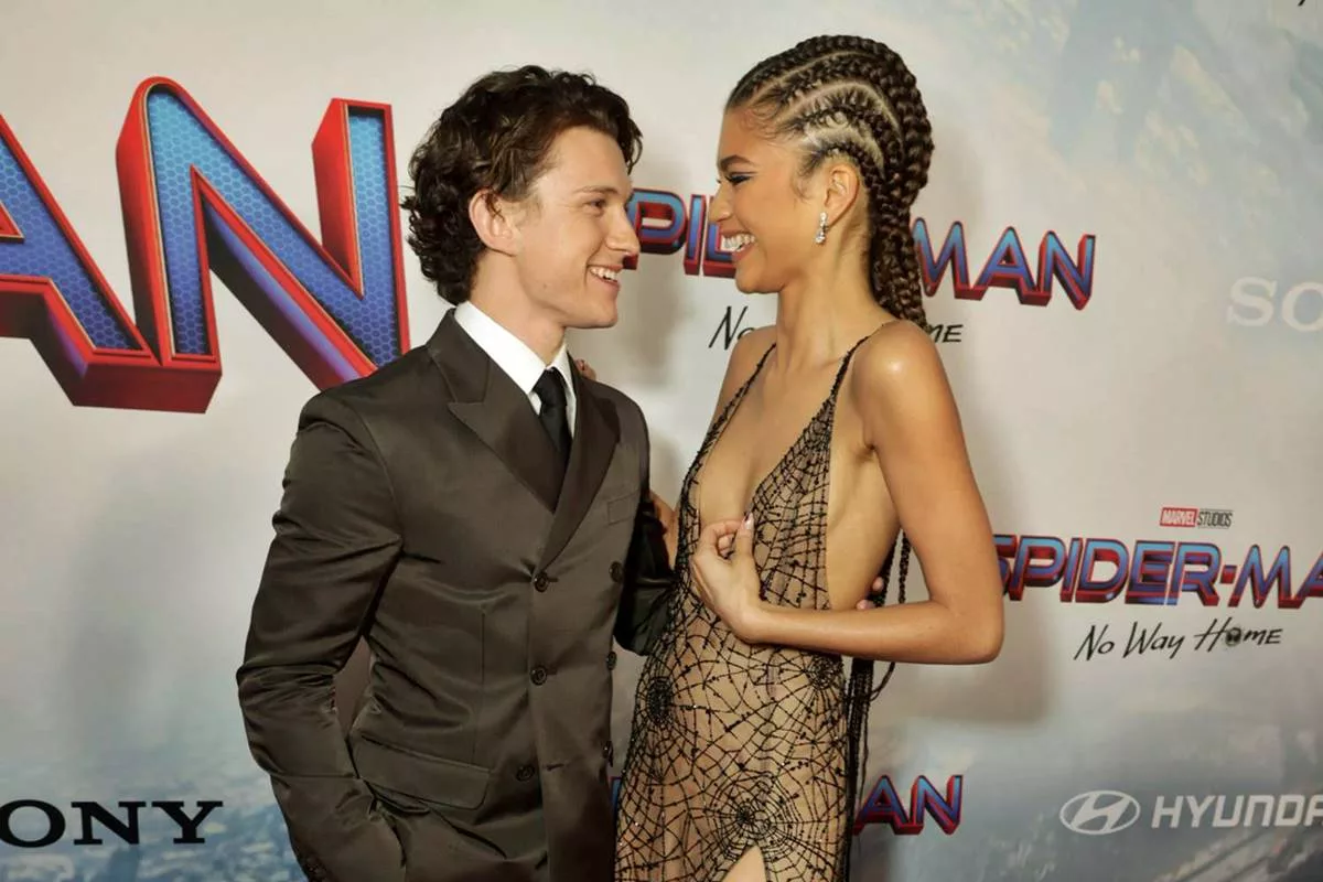 Zendaya ve Tom Holland Evlendi Mi?