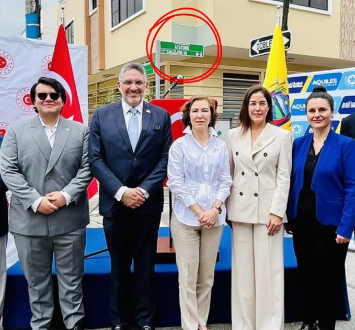 Ekvador’da Atatürk’ün Adı Ölümsüzleştirildi