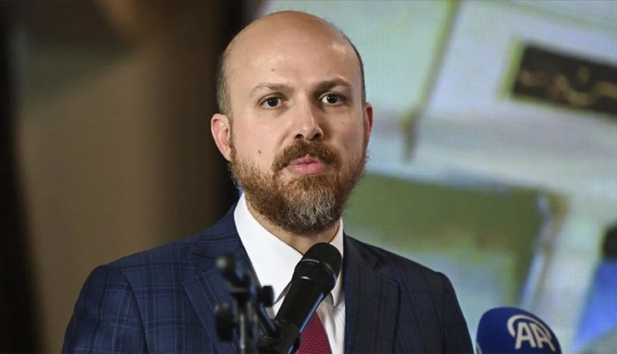 Bilal Erdoğan’dan Gençlere Sert Mesaj! “Kolay Yoldan Geleni Örnek Almayın”