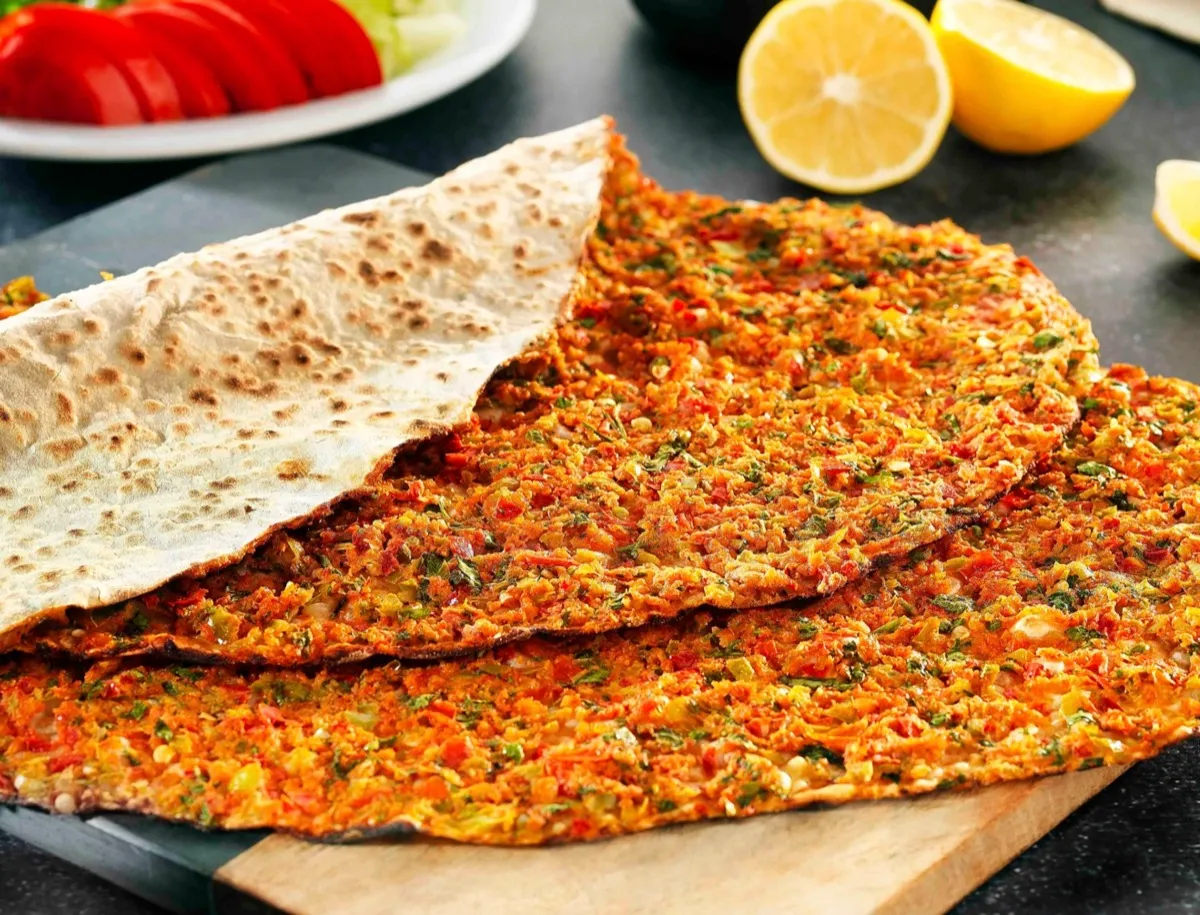 İstanbul’da Lahmacun Fiyatları Rekor Kırdı: 5 Yılda %2900 Artış