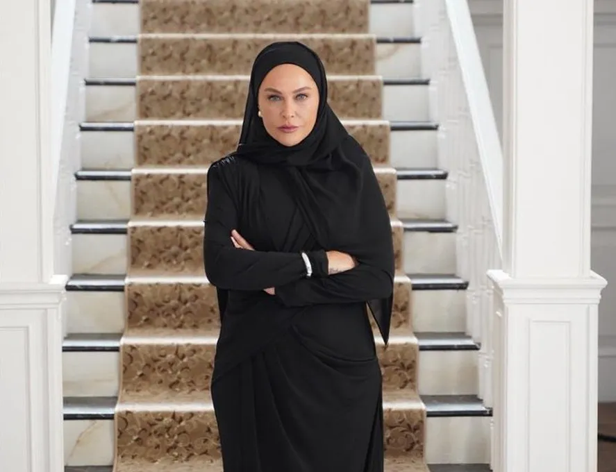 Hülya Avşar’dan ‘Aynı Yağmur Altında’ Dizisine İlk Bakış: Fazilet’ten Etkileyen Kareler