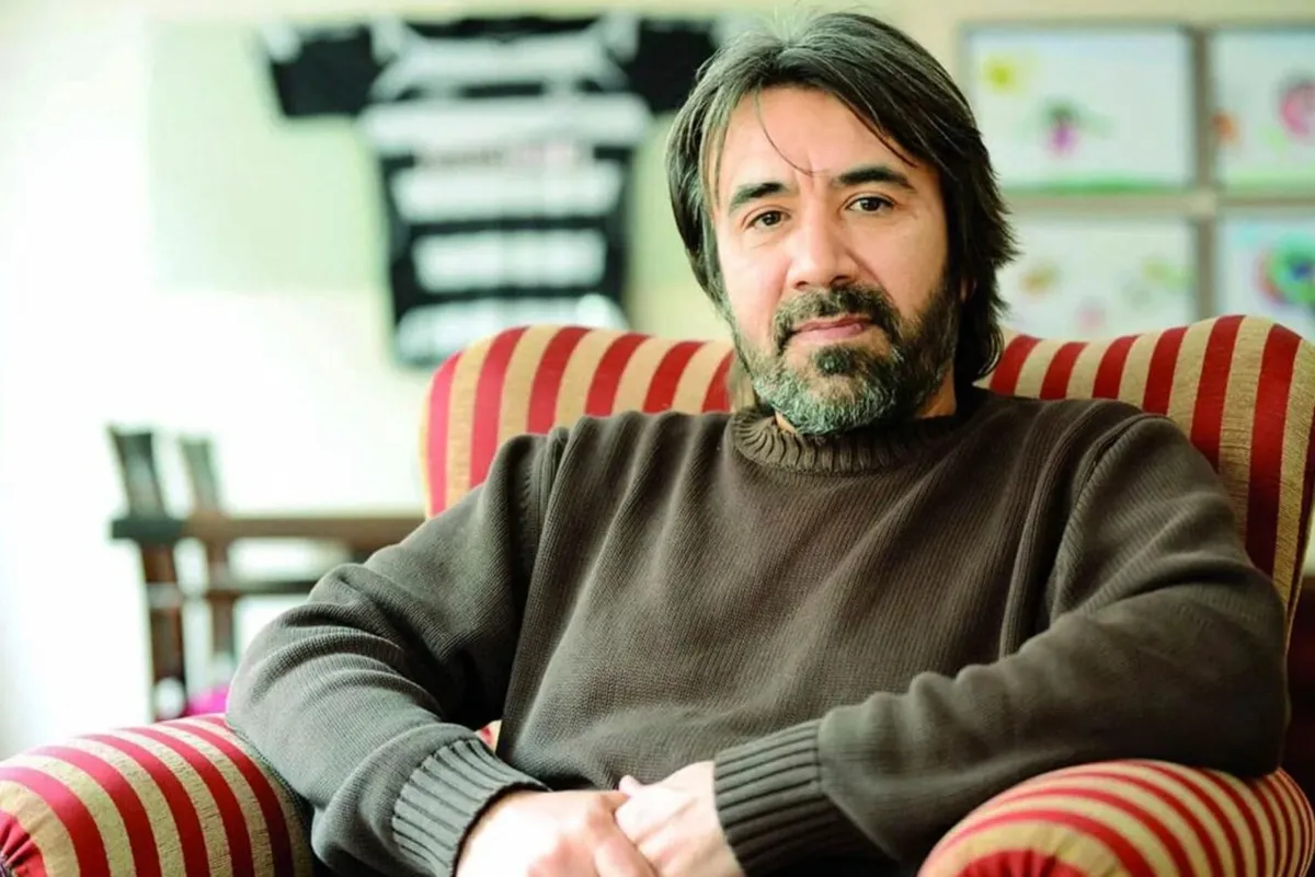 Zeki Demirkubuz’dan “Taşacak Bu Deniz” Yorumu