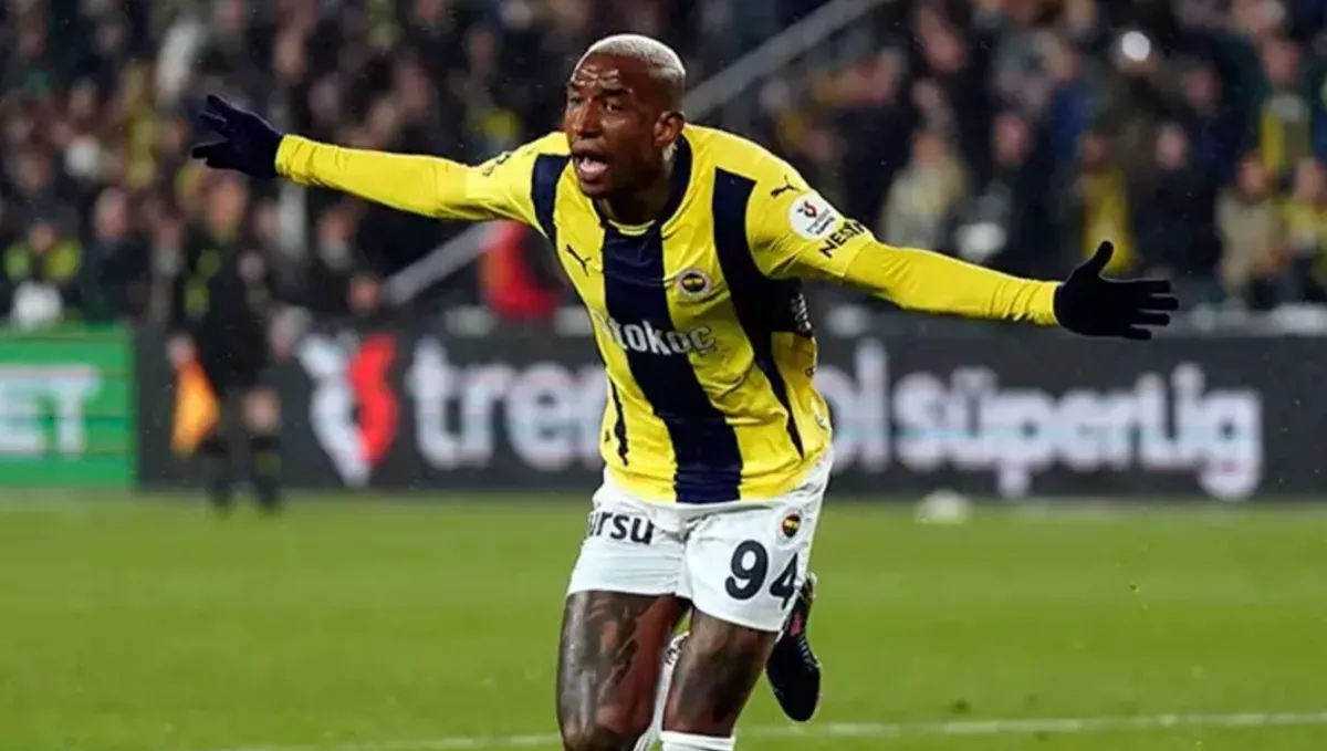 Anderson Talisca’dan Avrupa Ligi’nde Hat-Trick